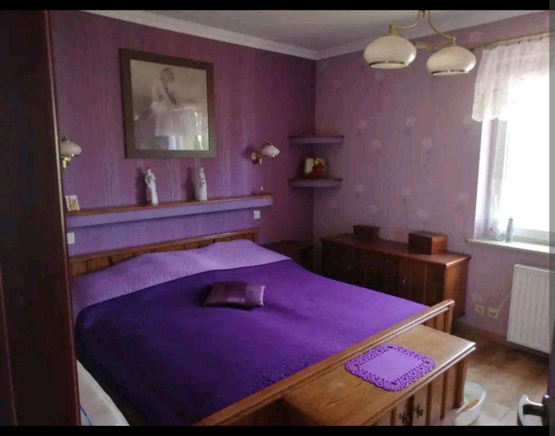 Apartament W Domu Z Kominkiem I Ogrodem Reda Ngoại thất bức ảnh